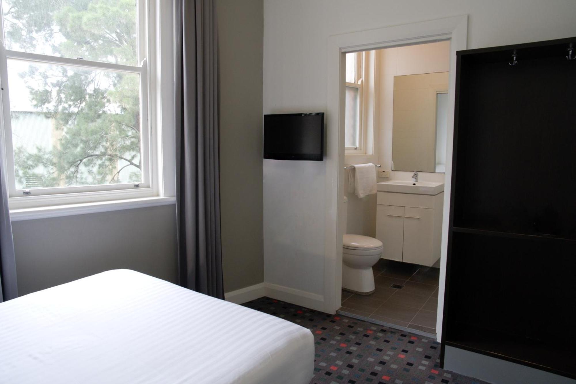 The Sunnyside Tavern, Broadmeadow Newcastle Room photo